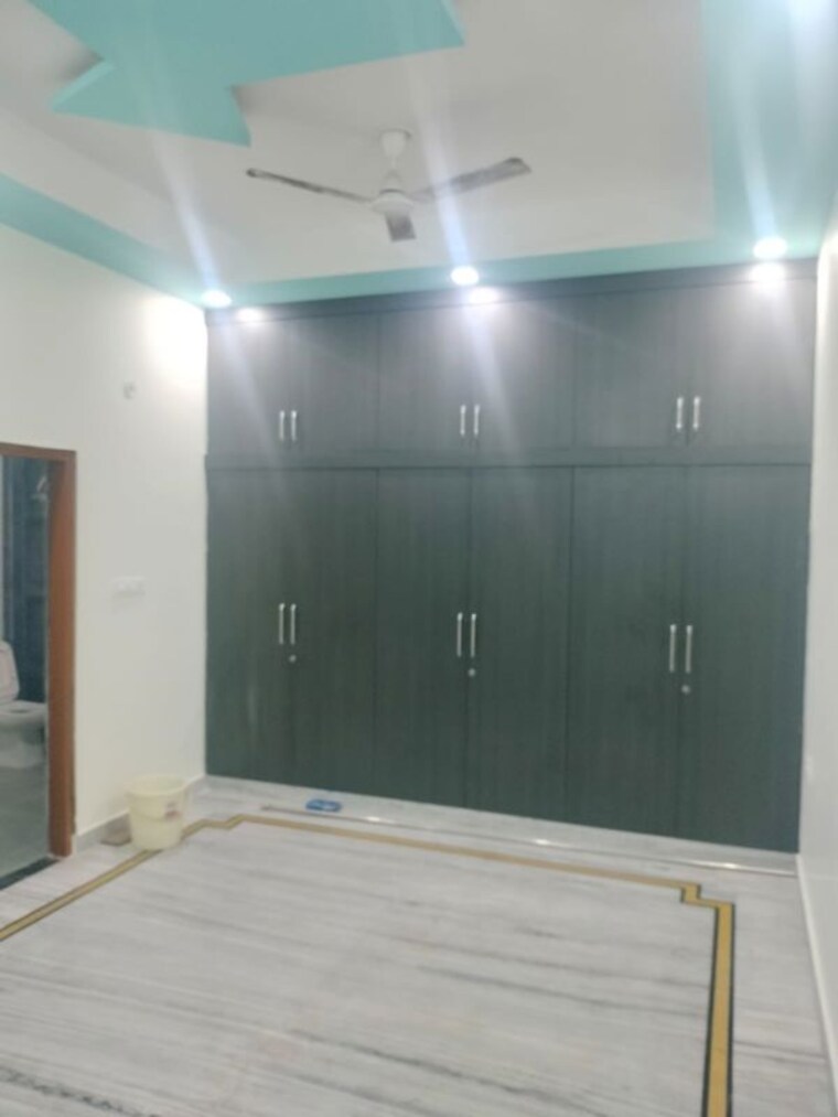 Bathroom, gomti nagar 2 Bedroom 2152 Sq.Ft. Builder Floor In Gomti Nagar Lucknow 10036585
