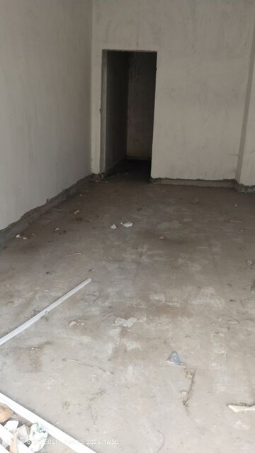 Room in  Shop at Gaurs Siddhartham, Siddharth Vihar – for Sale