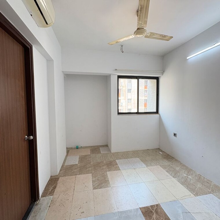 Master Bedroom, lodha-palava-downtown 3 Bedroom 940 Sq.Ft. Apartment In Taloja Bypass Road Thane 10036590