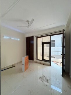 1 BHK Builder Floor For Rent in Saket