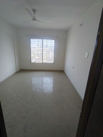 Room in 2 BHK Apartment at Shagun Sunshine Hills, Pisoli – for Sale