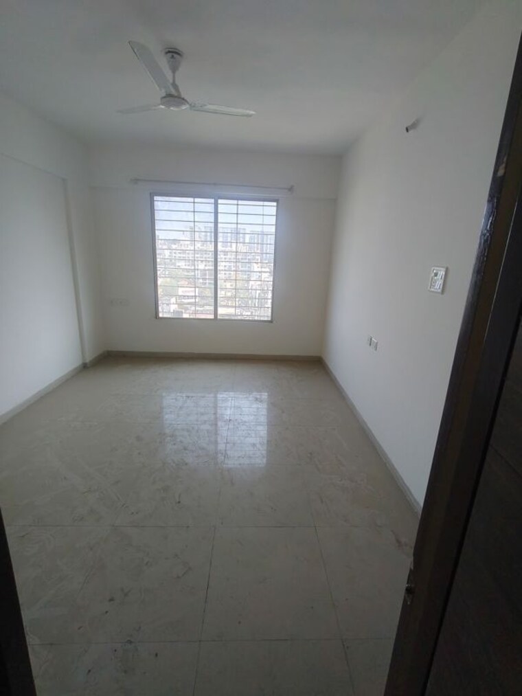 Room, shagun-sunshine-hills 2 Bedroom 950 Sq.Ft. Apartment In Pisoli Pune 10036630