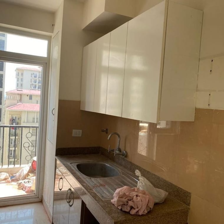 Kitchen, emaar-emerald-estate 3 Bedroom 1320 Sq.Ft. Apartment In Medawas Gurgaon 10036637