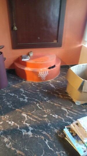 Furnished Amenities in 1 BHK Apartment at Nirmal Township A, Hadapsar – for Rent