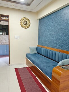 2 BHK Apartment For Rent in Mak Snehangan Residency