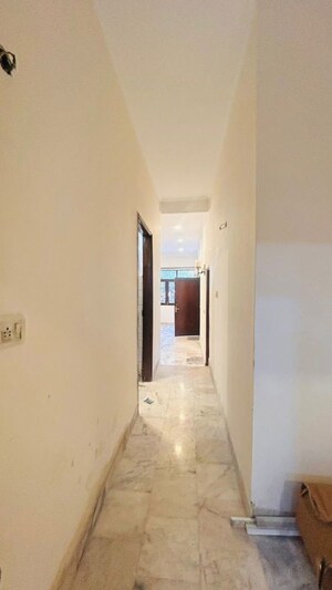 2 BHK Builder Floor For Rent in Malviya Nagar