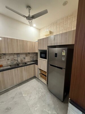 Kitchen in 3 BHK Builder Floor at Sector 43 – for Rent