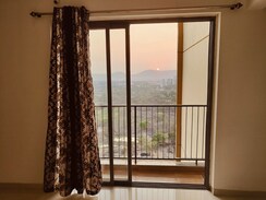 1 BHK + Extra Room Apartment For Rent in Runwal My City