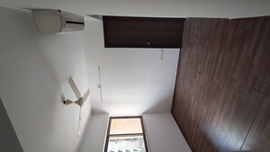 Furnished Amenities in 1.5 BHK Apartment at Lodha Palava City Lakeshore Greens, Dombivli East – for Rent