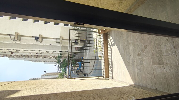 Balcony, lodha-palava-city-lakeshore-greens 1.5 Bedroom 643 Sq.Ft. Apartment In Dombivli East Thane 10036670