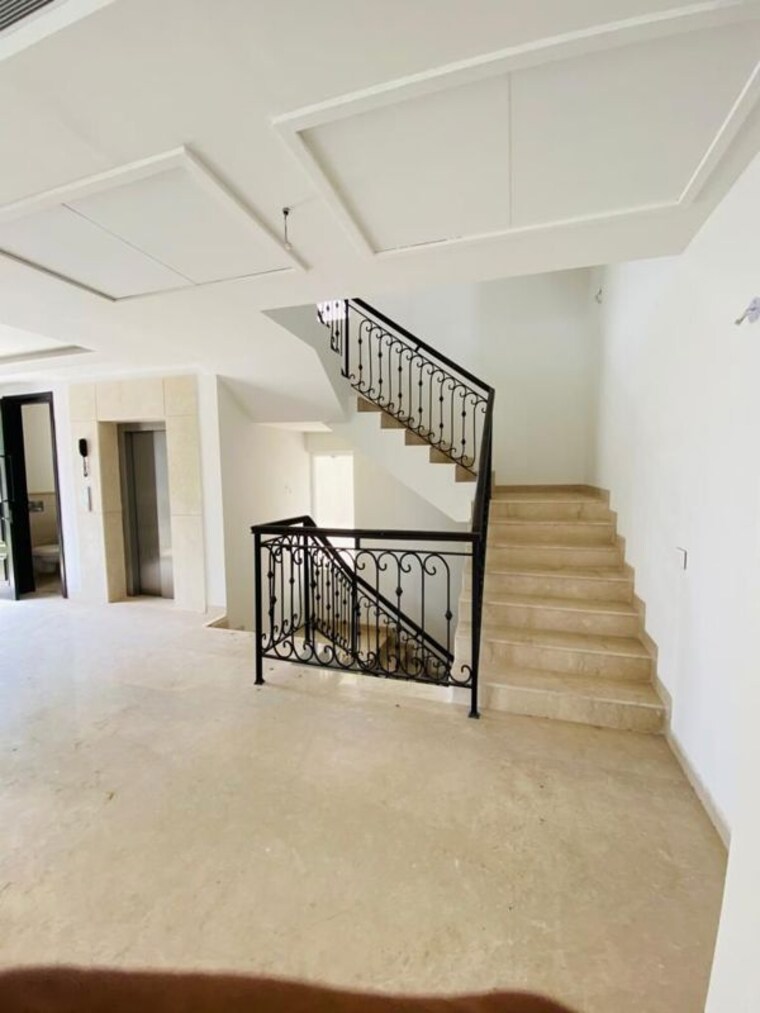 undefined, emaar-marbella 5 Bedroom 8120 Sq.Ft. Villa In Sector 66 Gurgaon 10036812