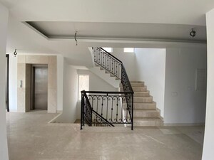 Room in 5 BHK Villa at Emaar Marbella, Sector 66 – for Rent