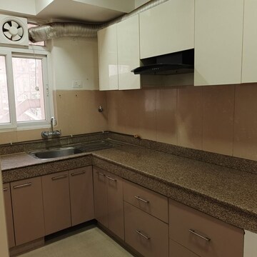 Kitchen in 3.5 BHK Apartment at Emaar Emerald Floors Premier, Sector 65 – for Rent