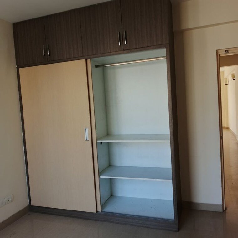 Room, emaar-emerald-floors-premier 4 Bedroom 1975 Sq.Ft. Apartment In Sector 65 Gurgaon 10036859