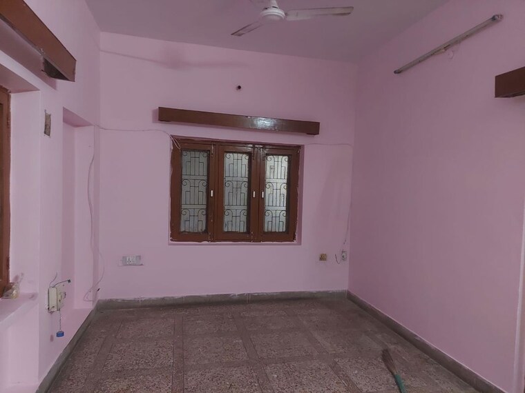 Room, indira nagar 2 Bedroom 1500 Sq.Ft. Builder Floor In Indira Nagar Lucknow 10036871