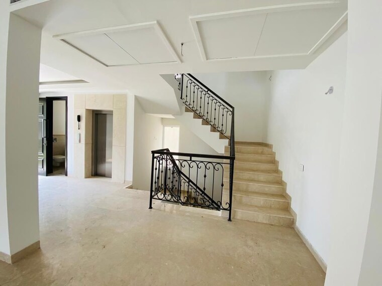 undefined, sector 66 5 Bedroom 6500 Sq.Ft. Villa In Sector 66 Gurgaon 10036885