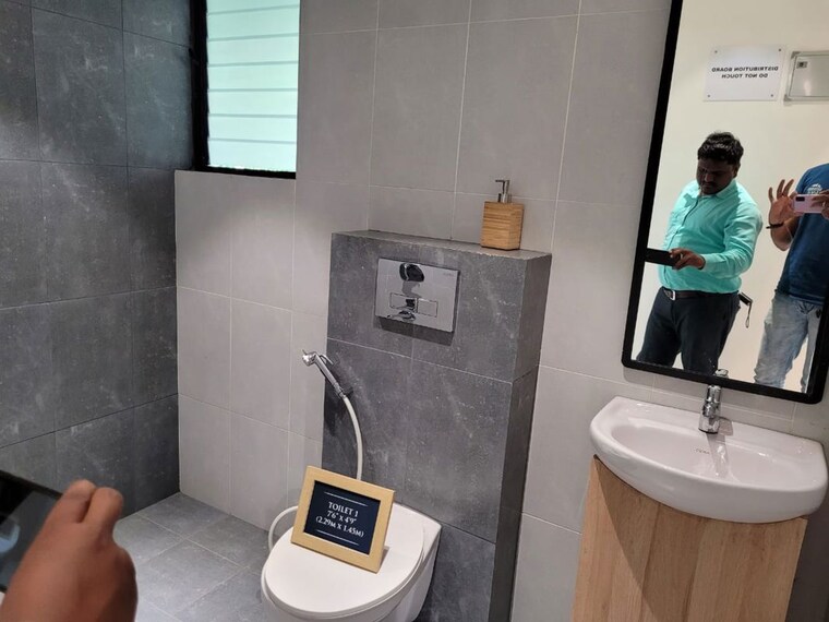 Bathroom, shapoorji-pallonji-joyville-celestia 3 Bedroom 936 Sq.Ft. Apartment In Hadapsar Pune 10036833