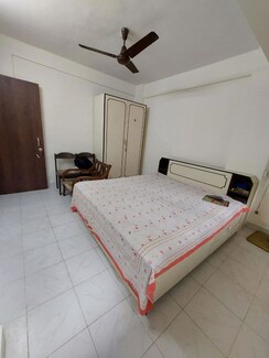 2 BHK Apartment For Rent in Sahar