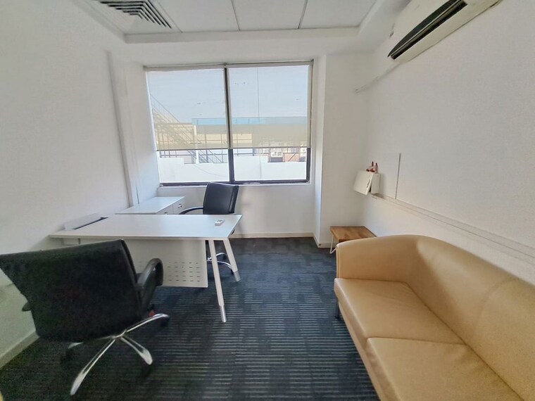 Team Area, sector 63 Commercial Office Space 3500 Sq.Ft. In Sector 63 Noida 10036870