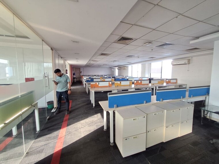 Team Area, sector 63 Commercial Office Space 3500 Sq.Ft. In Sector 63 Noida 10036870