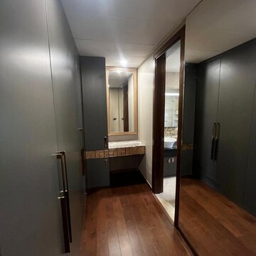 Bathroom in 4 BHK Apartment at M3M Latitude, Sector 65 – for Sale