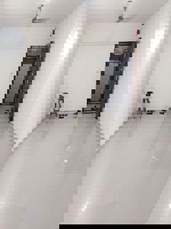 2 BHK 780 Sq.Ft. Apartment in Lokhandwala Octacrest