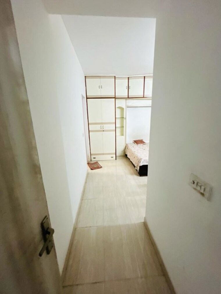 undefined, dlf-oakwood-estate 4 Bedroom 1767 Sq.Ft. Apartment In Dlf Phase ii Gurgaon 10036946