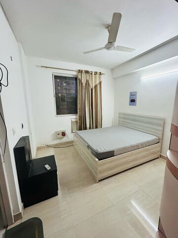 4 BHK Apartment For Rent in DLF Oakwood Estate, Dlf Phase ii