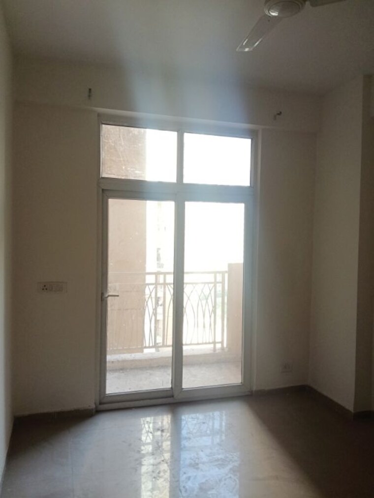 Room, mahagun-mywoods 3 Bedroom 1370 Sq.Ft. Apartment In Sector 16c Greater Noida Greater Noida 10037072