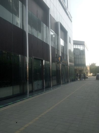 Retail Shop For Sale in M3M IFC