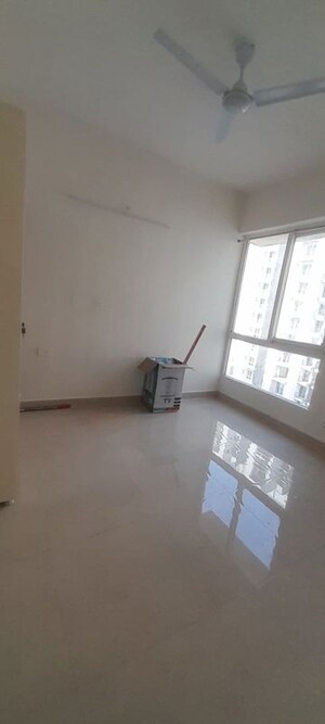 Furnished Amenities in 2 BHK Apartment at Signature Global The Millennia, Sector 37d – for Rent