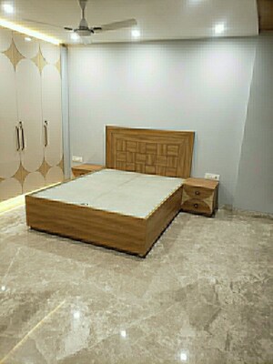 3 BHK Builder Floor For Rent in Tilak Nagar