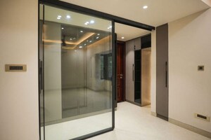 Room in 4 BHK Builder Floor at Vasant Vihar – for Sale