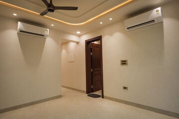 3 BHK Builder Floor For Sale in Vasant Vihar