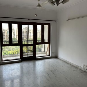 Room in 3 BHK Apartment at ATS Green Village, Sector 93a – for Rent