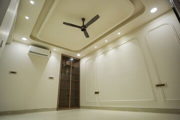 Building Lobby in 3 BHK Builder Floor at Vasant Vihar – for Sale