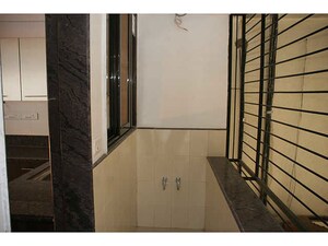Room in 3 BHK Apartment at Parmar Avienus, Sopan Baug – for Rent