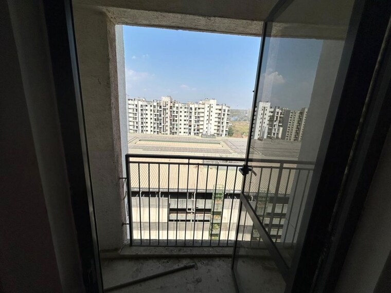 Balcony, lodha-palava-city 2.5 Bedroom 909 Sq.Ft. Apartment In Dombivli East Thane 10037435