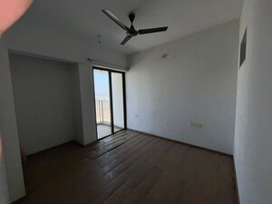 Room in 2.5 BHK Apartment at Lodha Palava City, Dombivli East – for Sale