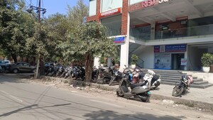 Parking in  Showroom at Shastri Nagar – for Rent