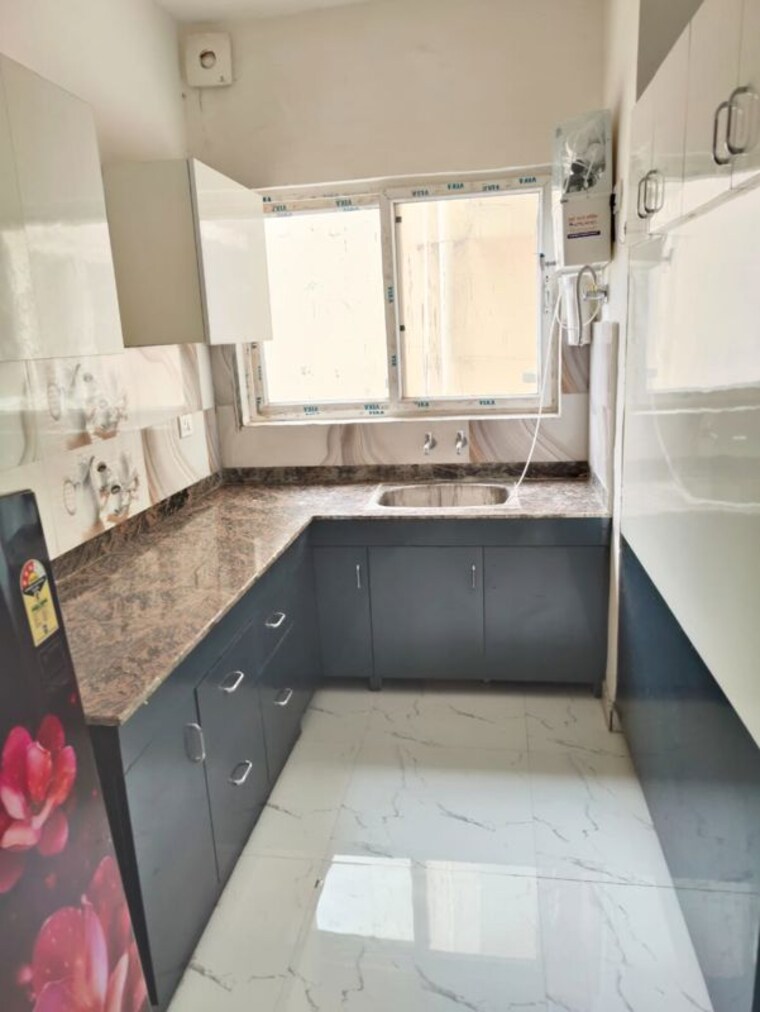 Kitchen, pivotal-riddhi-siddhi 2 Bedroom 587 Sq.Ft. Apartment In Sector 99 Gurgaon 10037577