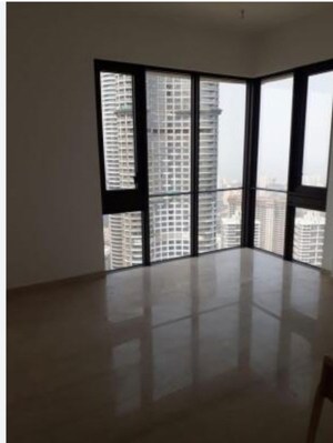 Room in 3 BHK Apartment at Lodha Allura, Worli – for Rent