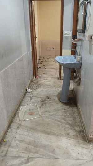 Balcony in 2.5 BHK Builder Floor at Mayur Vihar – for Rent