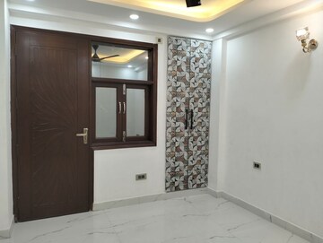Room in 3 BHK Builder Floor at Malviya Nagar – for Sale
