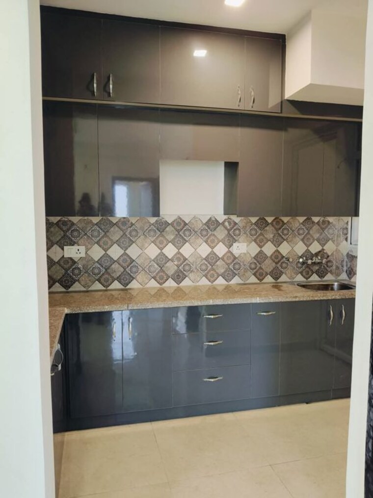 Kitchen, signature-global-proxima-phase-2 2 Bedroom 665 Sq.Ft. Apartment In Sector 89 Gurgaon 10037694
