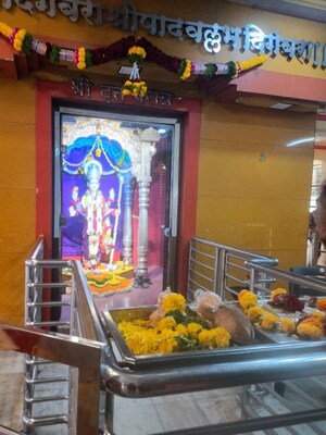 Living Room in 2 BHK Apartment at Raheja Vistas Phase 3, Mohammadwadi – for Sale