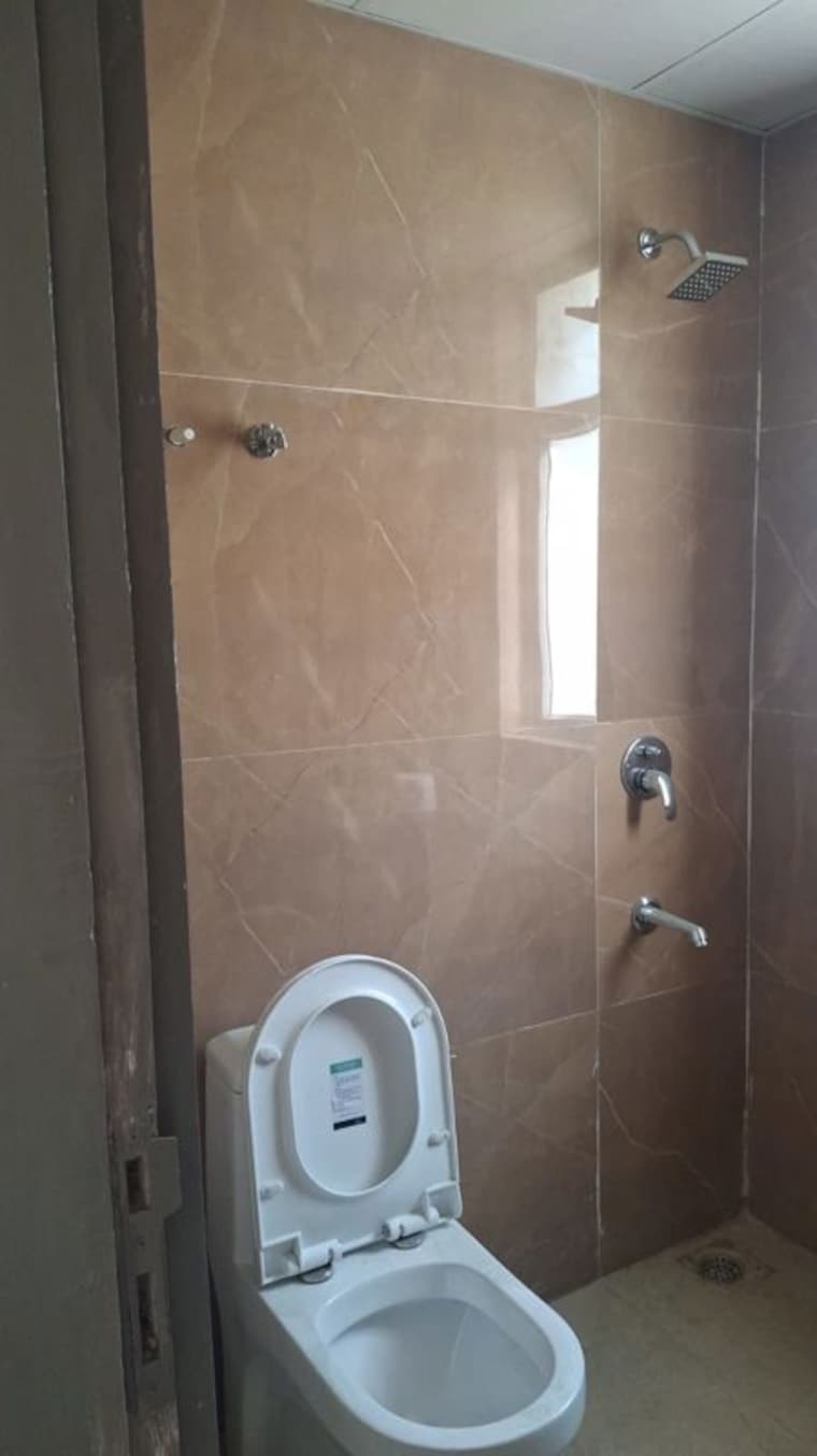 Bathroom, sector 89 2.5 Bedroom 1351 Sq.Ft. Builder Floor In Sector 89 Gurgaon 10029446