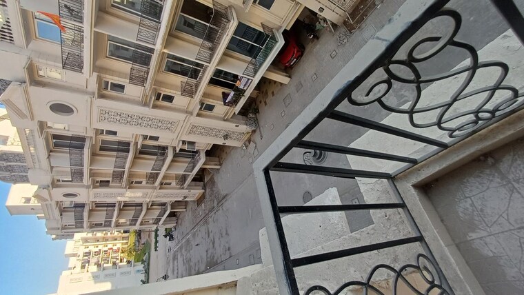 Balcony, signature-global-park 2 Bedroom 822 Sq.Ft. Builder Floor In Sohna Sector 36 Gurgaon 10037895