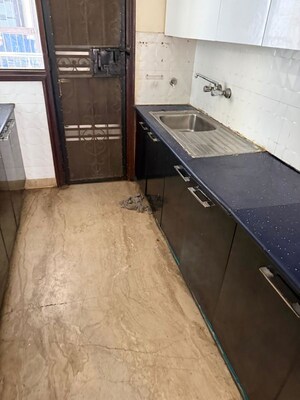 Kitchen in 3 BHK Builder Floor at Sector 45 – for Rent