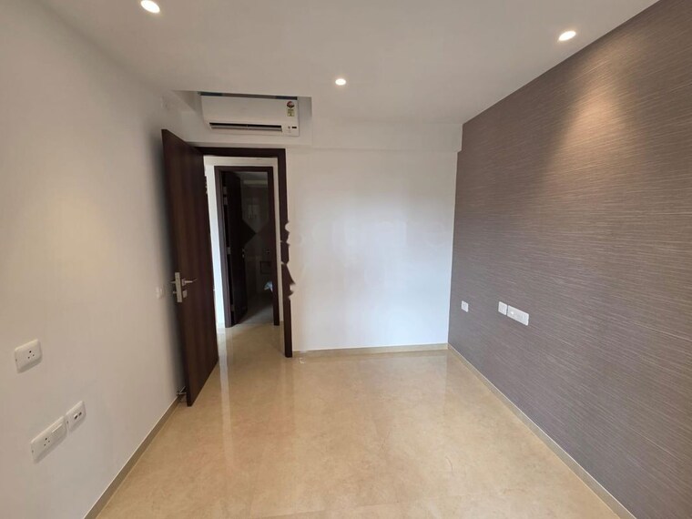 Room, hiranandani-highland 1 Bedroom 487 Sq.Ft. Apartment In Powai Mumbai 10038015
